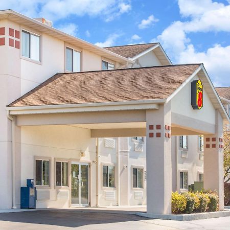 Super 8 By Wyndham West Middlesex/Sharon Area Hotel Eksteriør billede