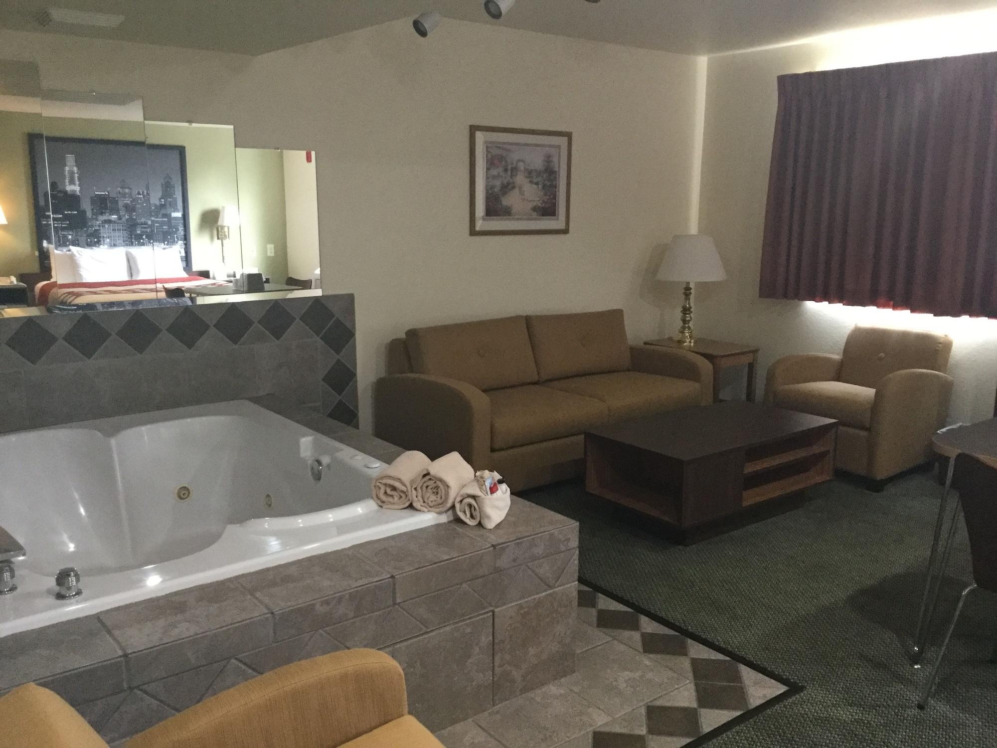 Super 8 By Wyndham West Middlesex/Sharon Area Hotel Eksteriør billede