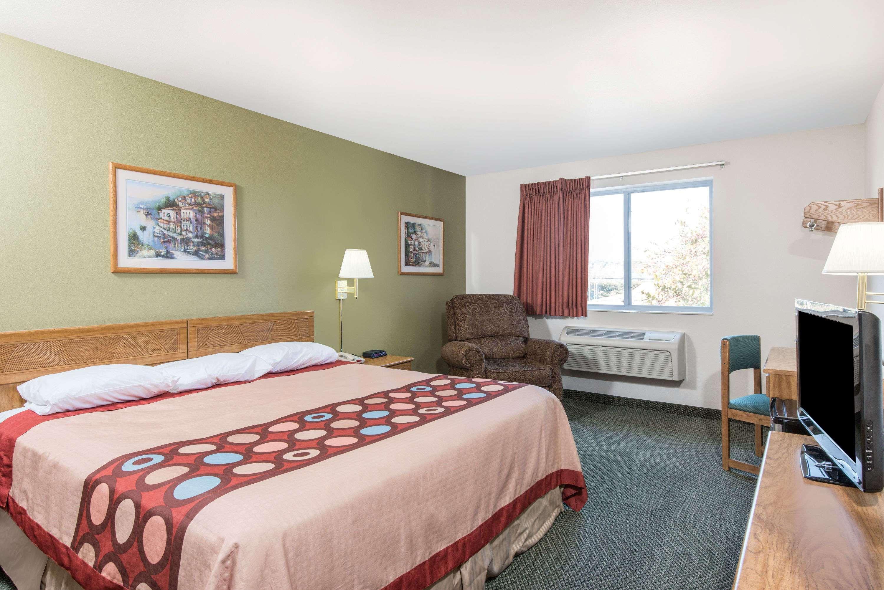Super 8 By Wyndham West Middlesex/Sharon Area Hotel Eksteriør billede